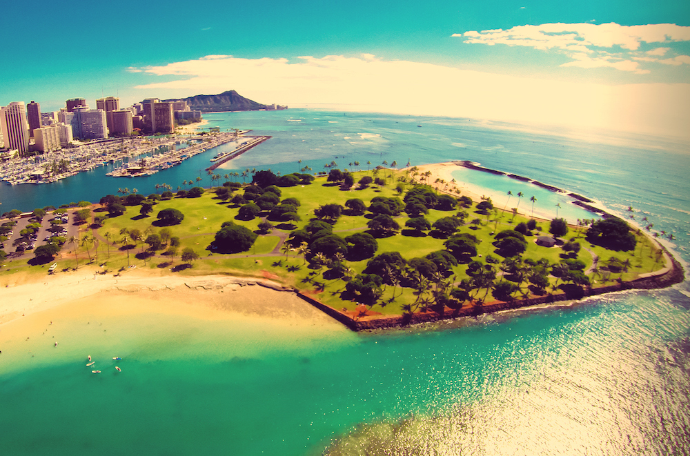 Aerial view of Ala Moana Beach Park towards Diamond Head